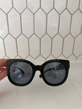 CHANEL Black Oversized Cat-Eye Sunglasses